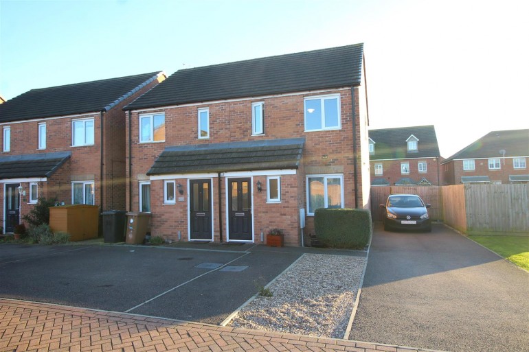 Daphne Grove, Cardea, Peterborough