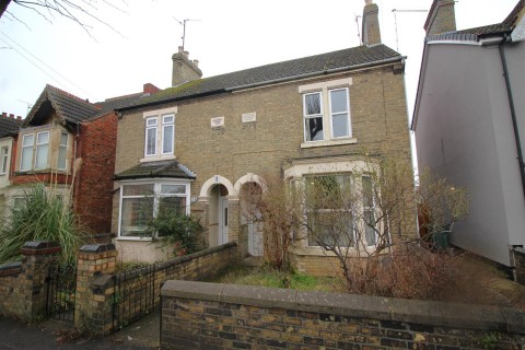 View Full Details for Dogsthorpe Road, Peterborough