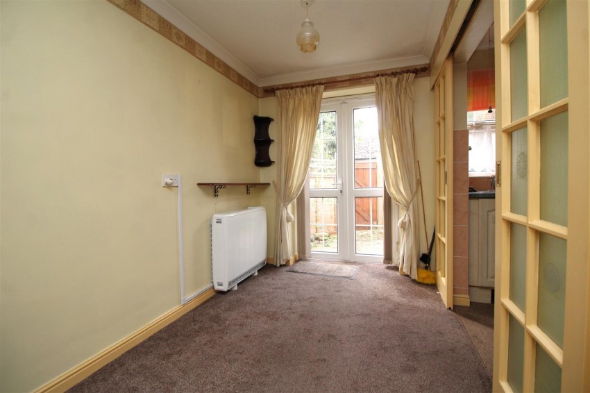 Images for Barn Close, Peterborough