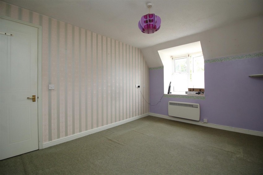 Images for Barn Close, Peterborough