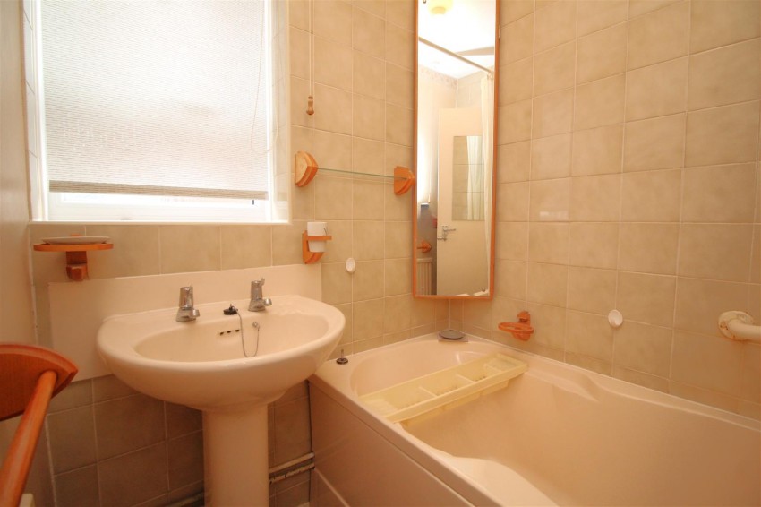 Images for Ladybower Way, Gunthorpe, Peterborough