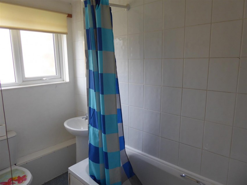 Images for Holdfield, Peterborough