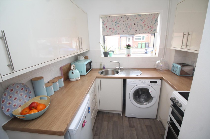 Images for Cranemore, Peterborough