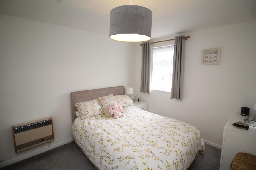 Images for Cranemore, Peterborough