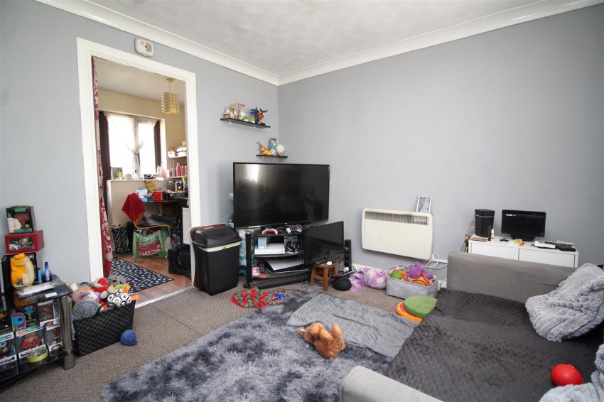 Images for Squires Gate, Peterborough