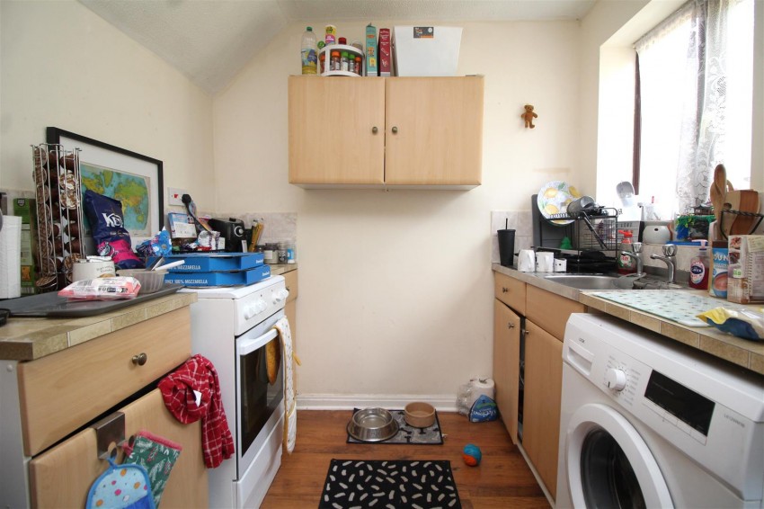 Images for Squires Gate, Peterborough