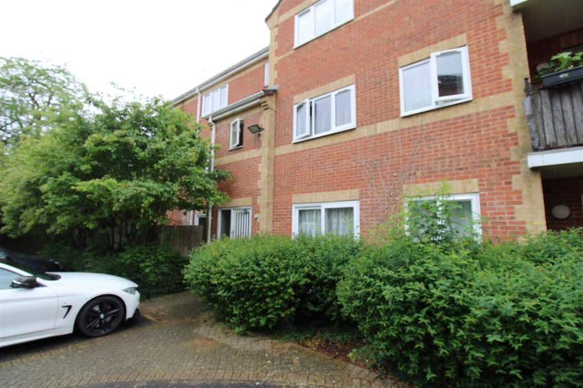 Images for Oaklands, Peterborough