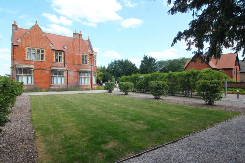 Images for Gables Close, Peterborough