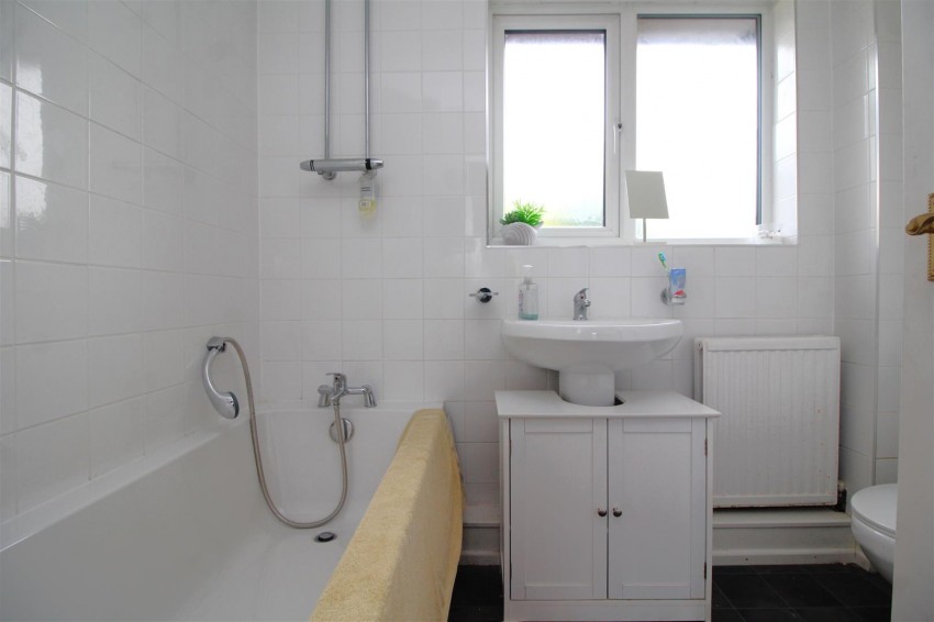 Images for Holywell Way, Peterborough