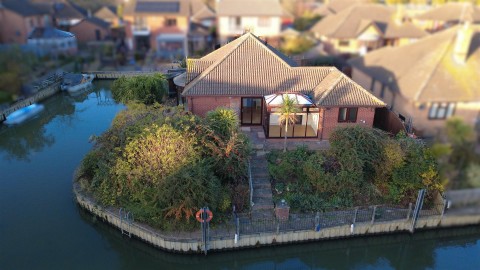 View Full Details for Riverside Mead, Stanground, Peterborough