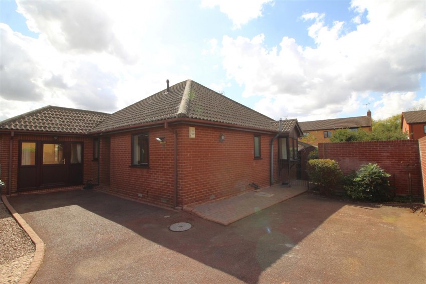 Images for Riverside Mead, Stanground, Peterborough