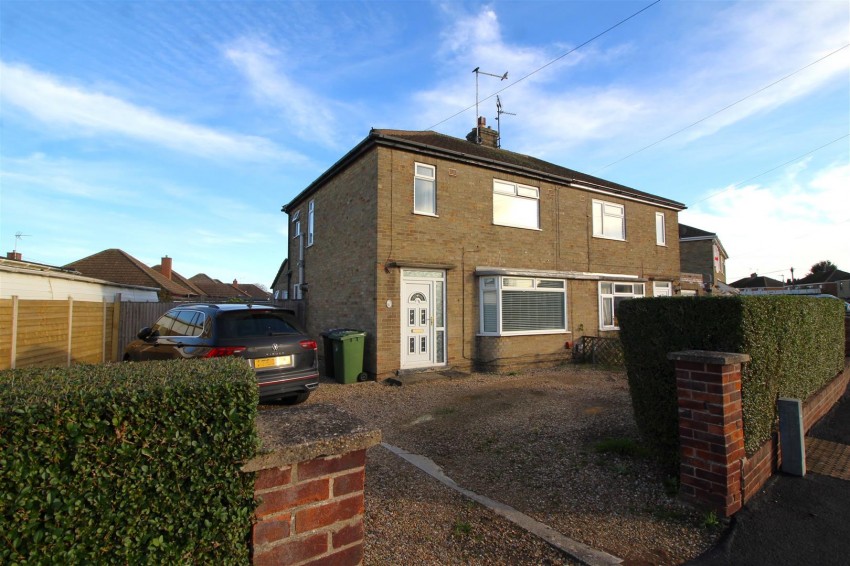 Images for Oakdale Avenue, Stanground, Peterborough