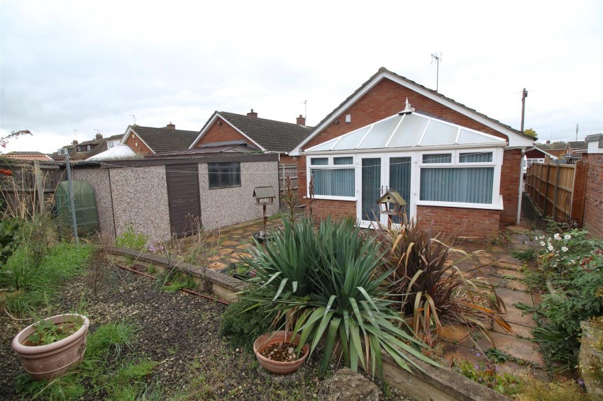 Images for Oakdale Avenue, Stanground, Peterborough