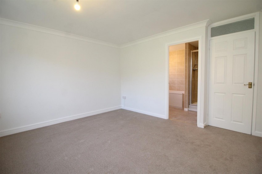 Images for Holywell Way, Peterborough