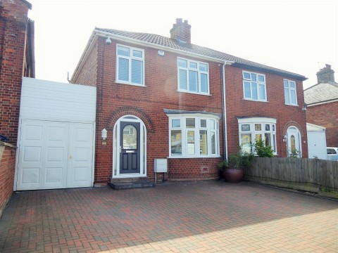 View Full Details for South Street, Stanground, Peterborough