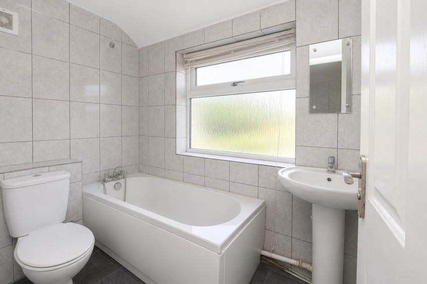 Images for Belsize Avenue, Peterborough