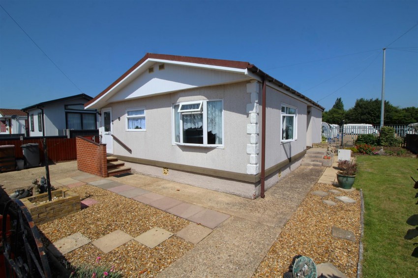 Images for Beverley Court, Pioneer Park, Eye