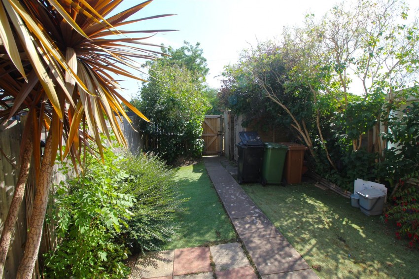 Images for Gordon Avenue, Peterborough