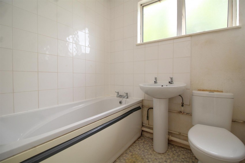 Images for Gordon Avenue, Peterborough